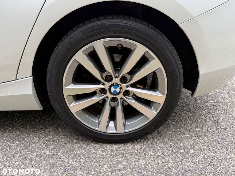 BMW Seria 1 120d xDrive Sport-Aut Sport Line - 33