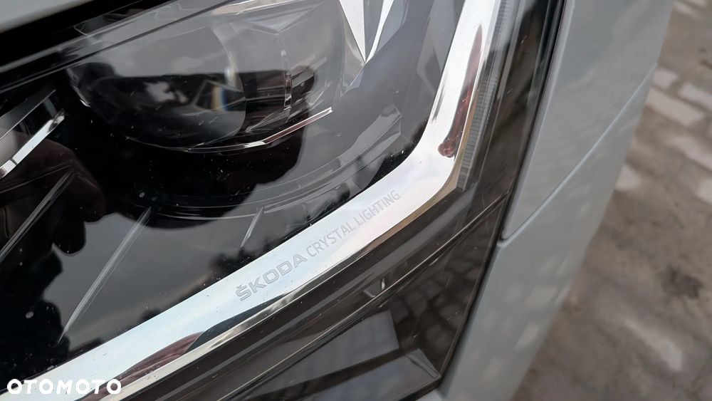 Skoda Superb 2.0 TSI DSG Sportline - 2