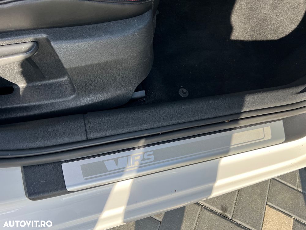 Skoda Octavia ver-combi-diesel-2-0-tdi-rs - 15