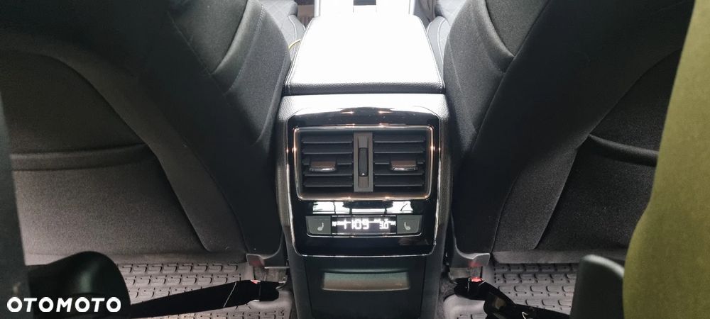 Skoda Superb 2.0 TSI 4x4 Ambition DSG - 11