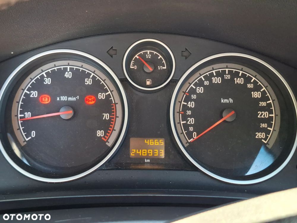 Opel Zafira - 4