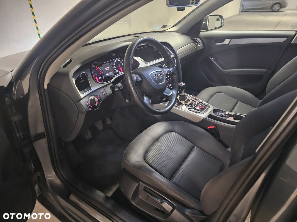 Audi A4 Avant 2.0 TDI DPF Ambiente - 11