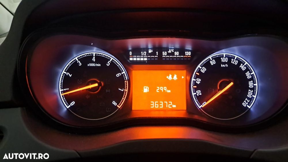 Opel Corsa 1.4 ECOTEC Selection - 2