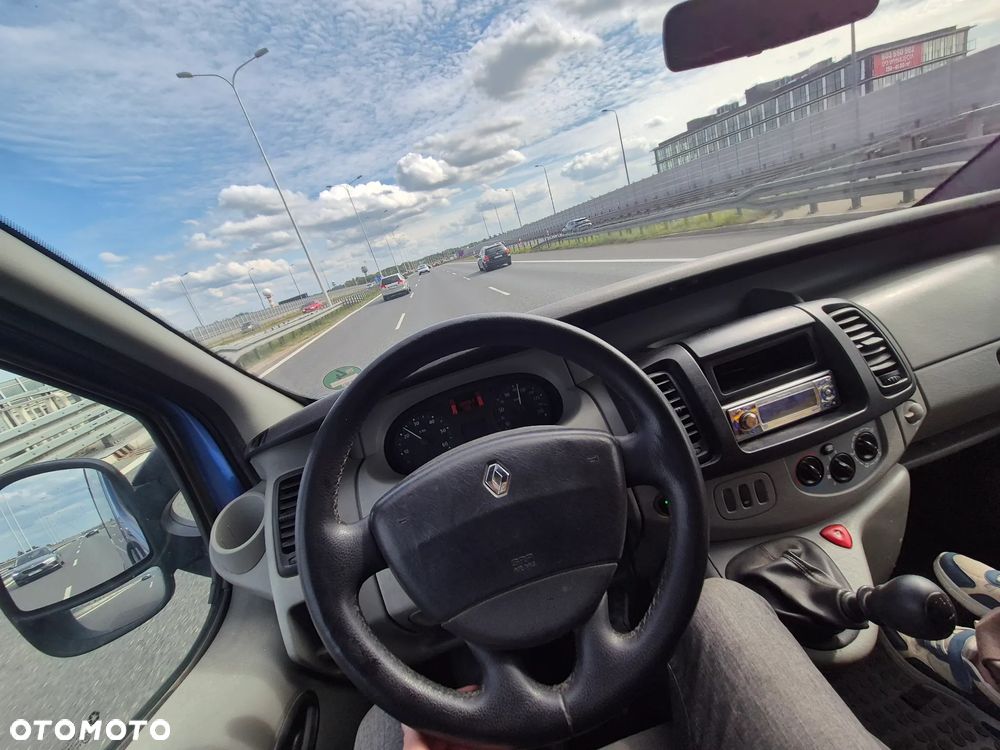 Renault Trafic - 29