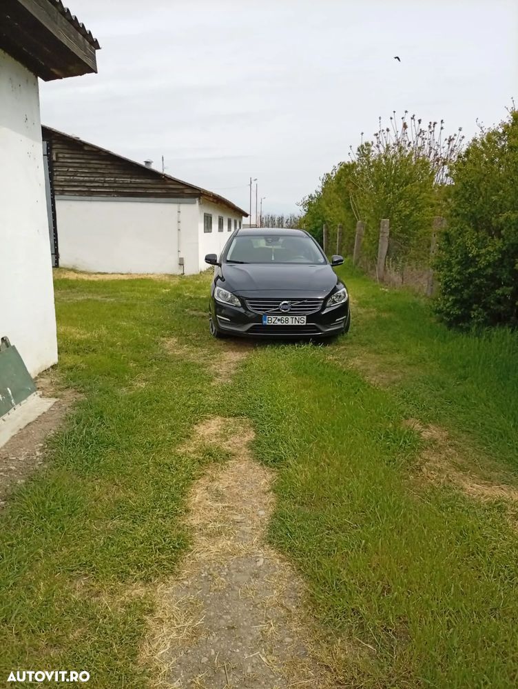 Volvo V60 D2 - 2