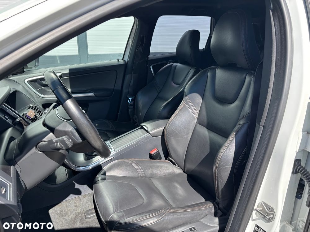 Volvo XC 60 - 10
