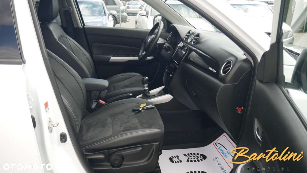Suzuki Vitara - 16