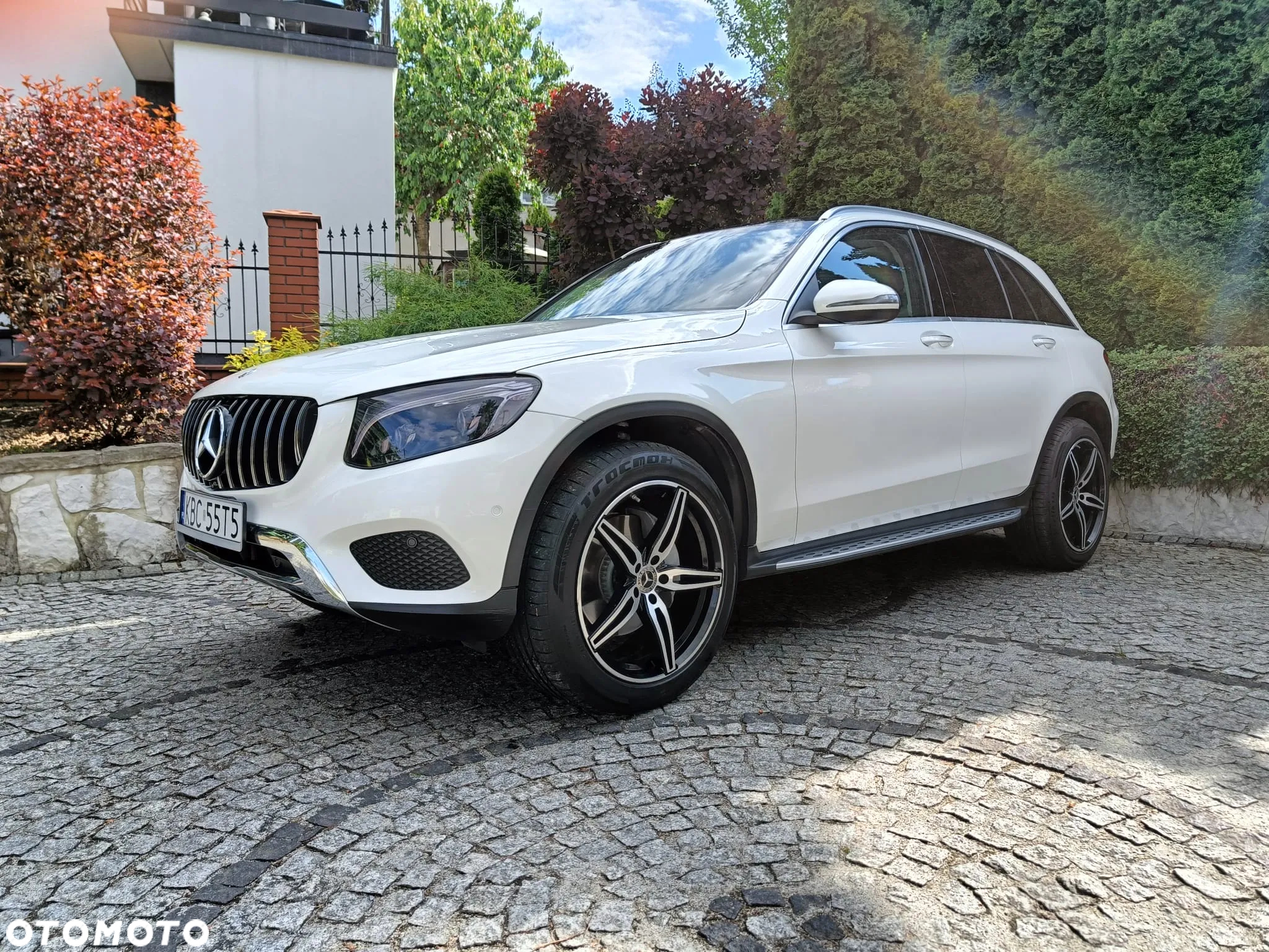 Mercedes-Benz GLC - 7