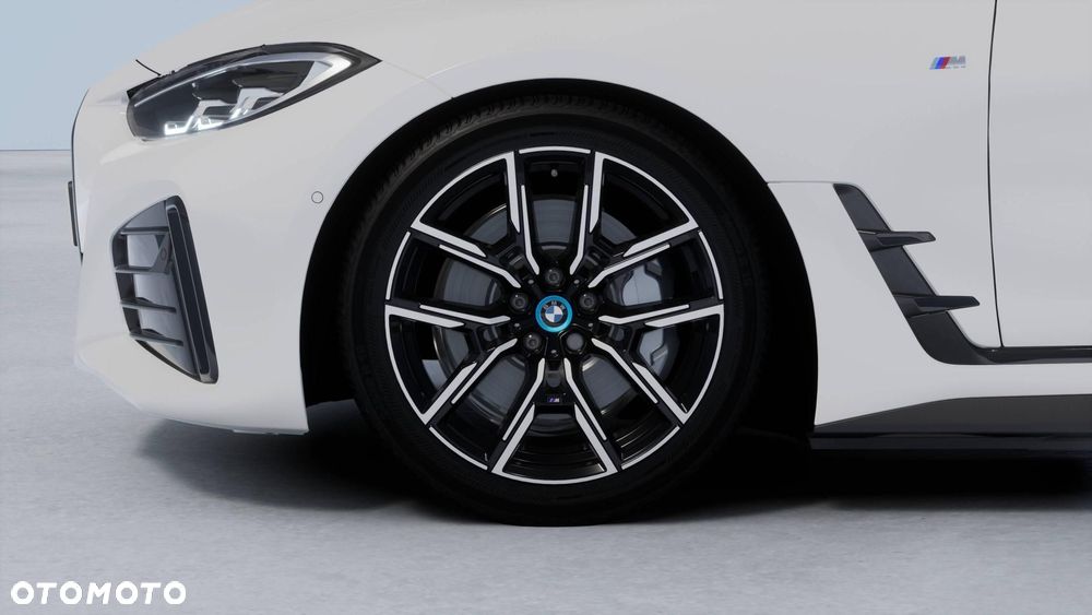 BMW i4 - 4
