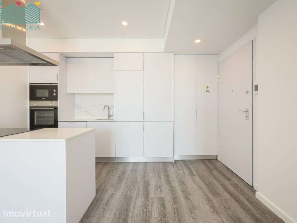 Apartamento T1 com Lugar de Garagem em Aveiro - Grande imagem: 3/25
