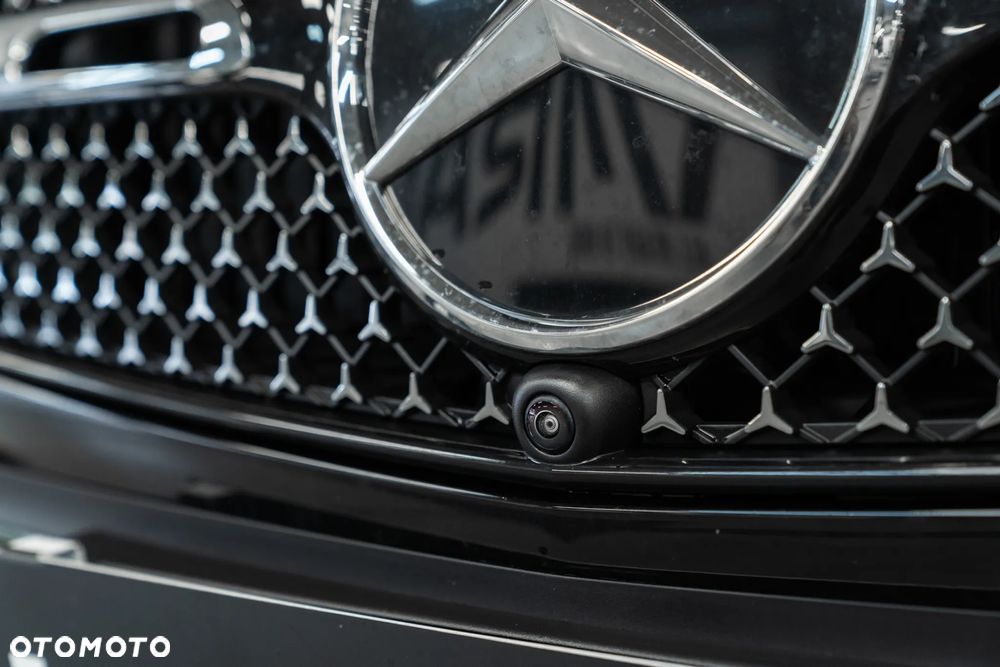 Mercedes-Benz GLC Coupe 220 d mHEV 4-Matic AMG Line - 13