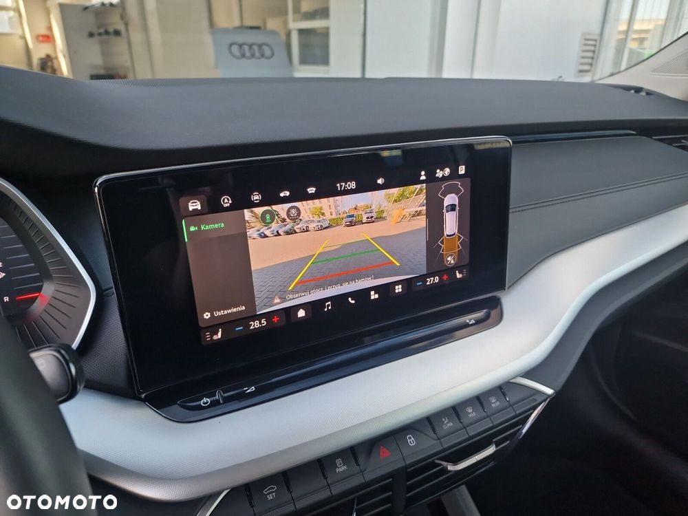 Skoda Octavia 1.5 TSI mHEV Selection DSG - 23