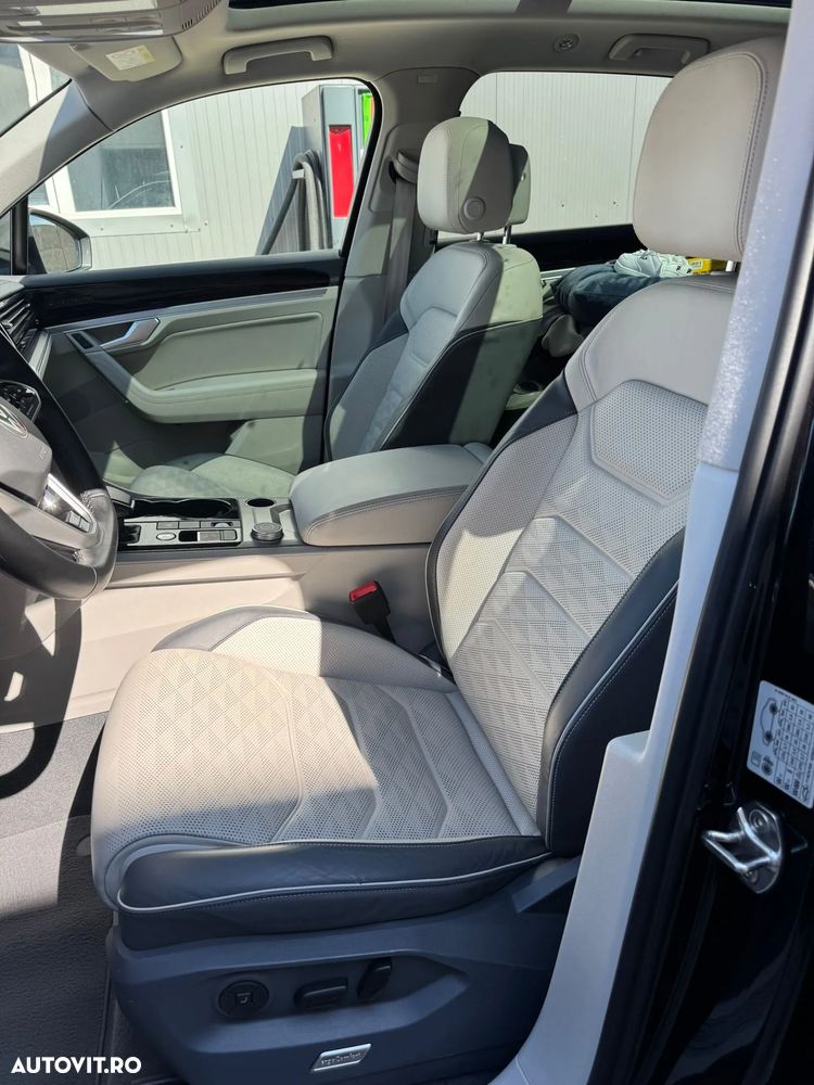 Volkswagen Touareg - 10