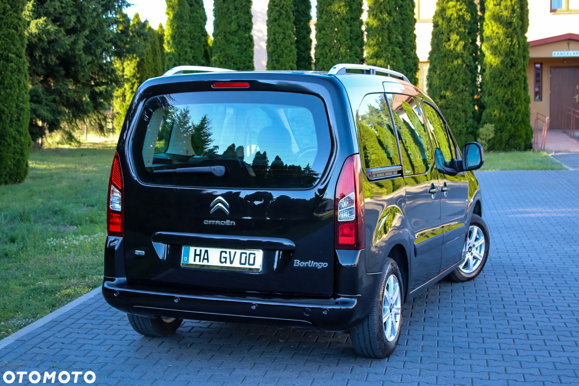 Citroën Berlingo Multispace e-HDi 90 FAP EGS6 Exclusive - 15