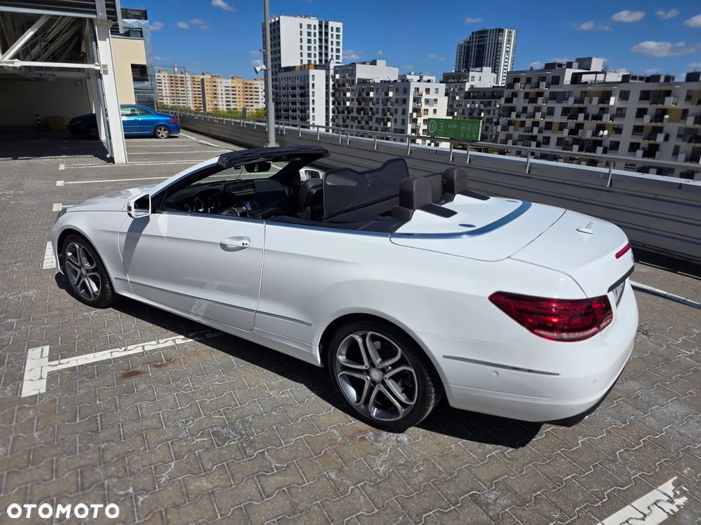 Mercedes-Benz Klasa E 250 7G-TRONIC - 19