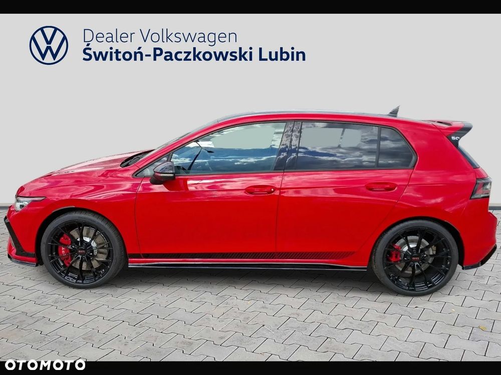 Volkswagen Golf - 2