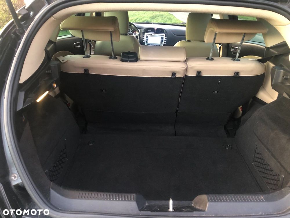 Lancia Delta 1.8 T-Jet Platino Sportronic - 6