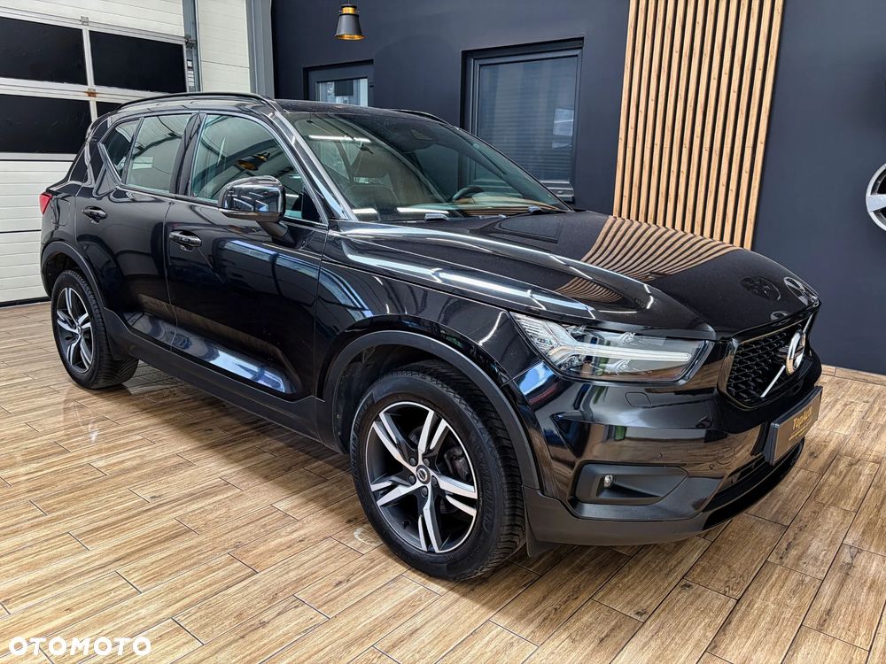 Volvo XC 40 D3 SCR R-Design - 5