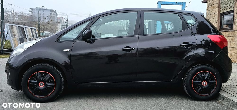 Kia Venga 1.4 CVVT Business Line - 11