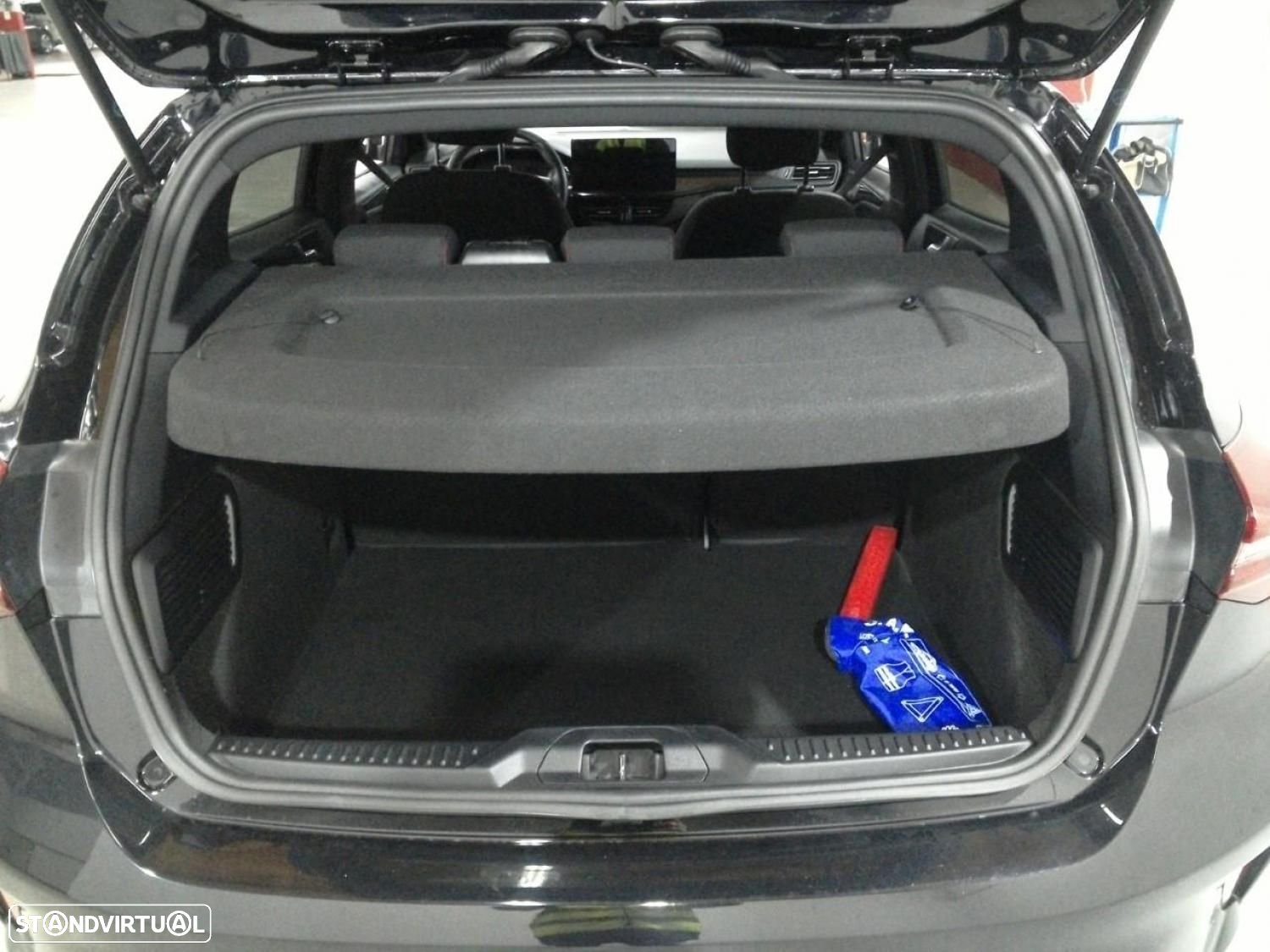 Ford Focus 1.0 EcoBoost MHEV ST-Line - 7