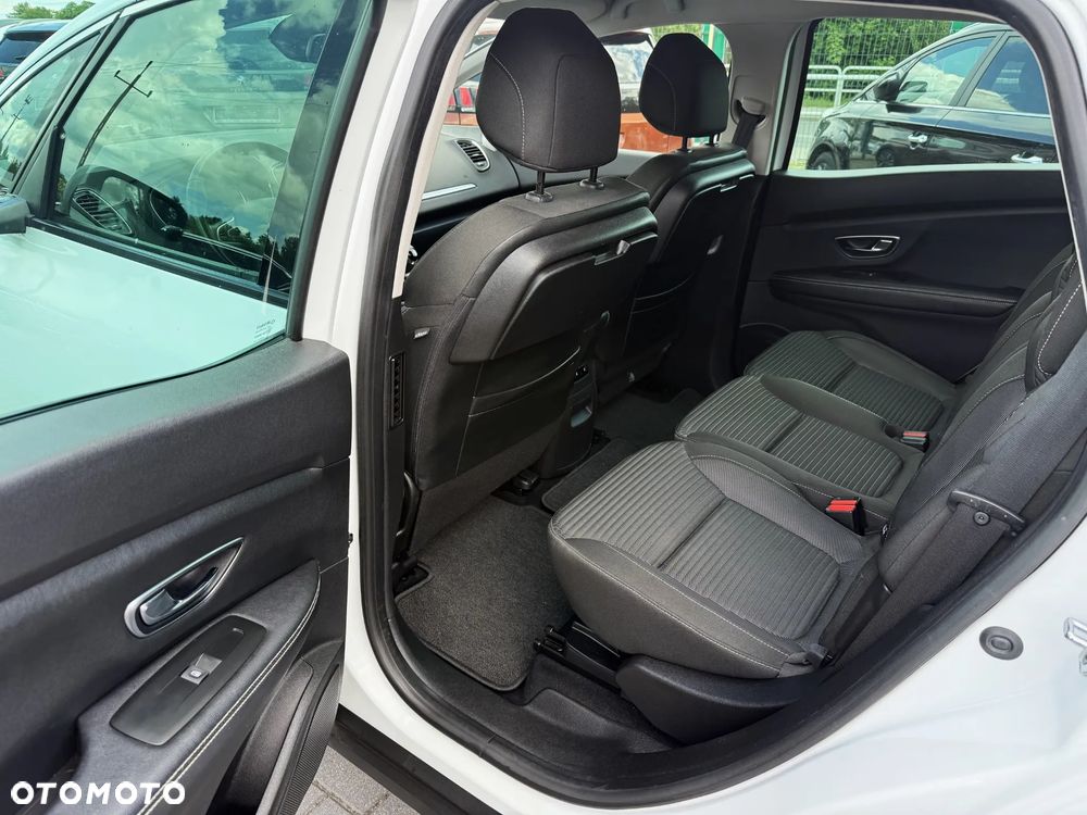 Renault Scenic Energy dCi 110 S&S Dynamique - 11