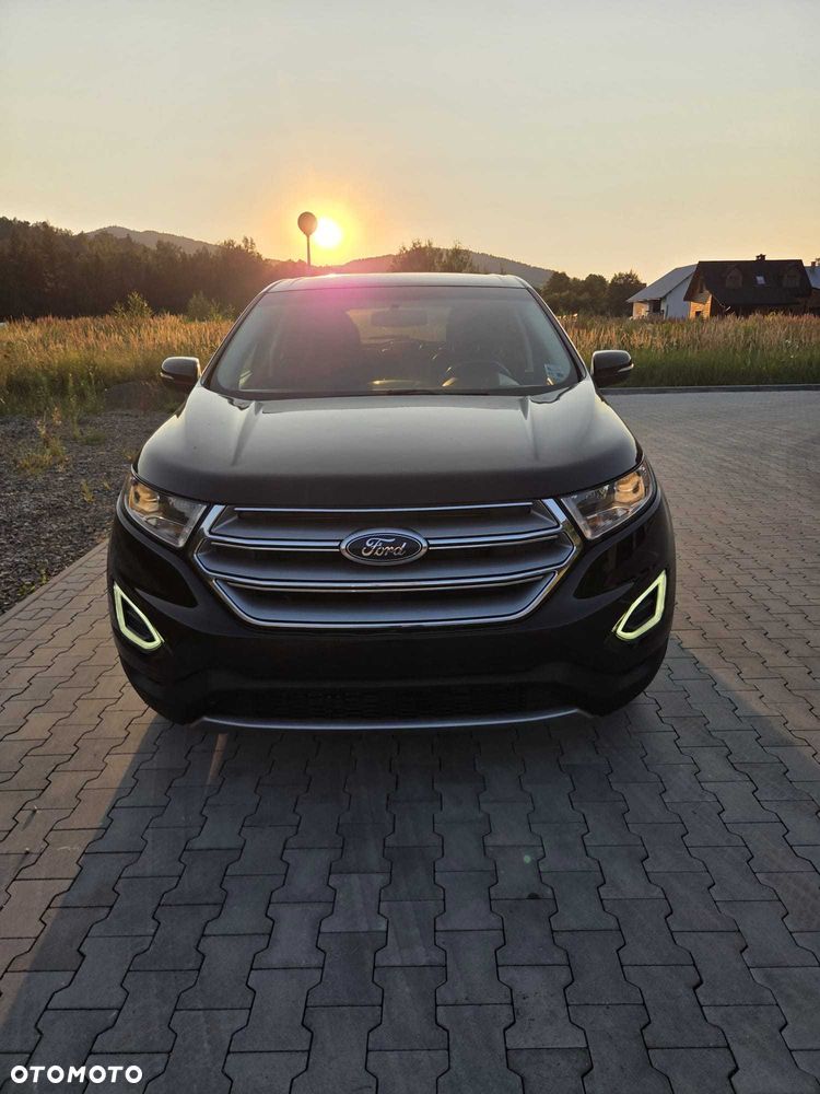 Ford Edge - 2