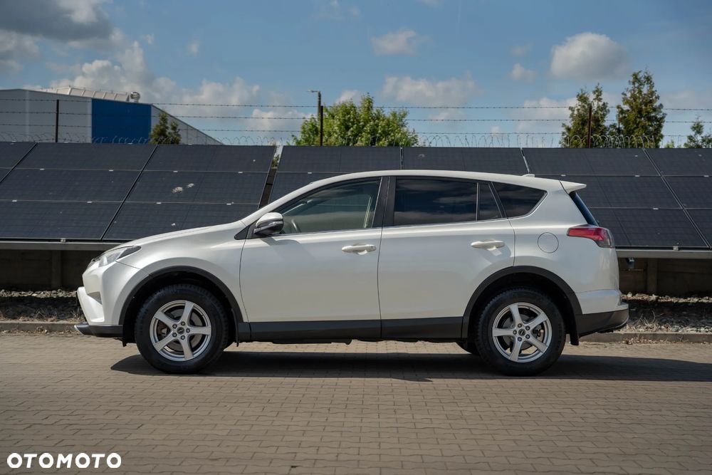 Toyota RAV4 2.0 D-4D Active 4x2 - 3