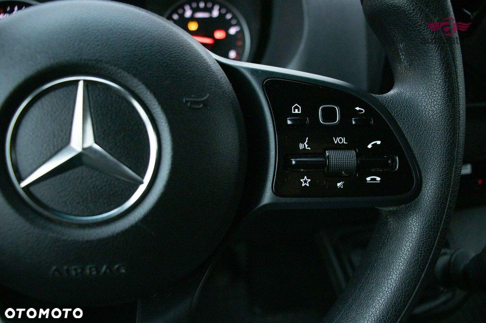 Mercedes-Benz Sprinter - 31