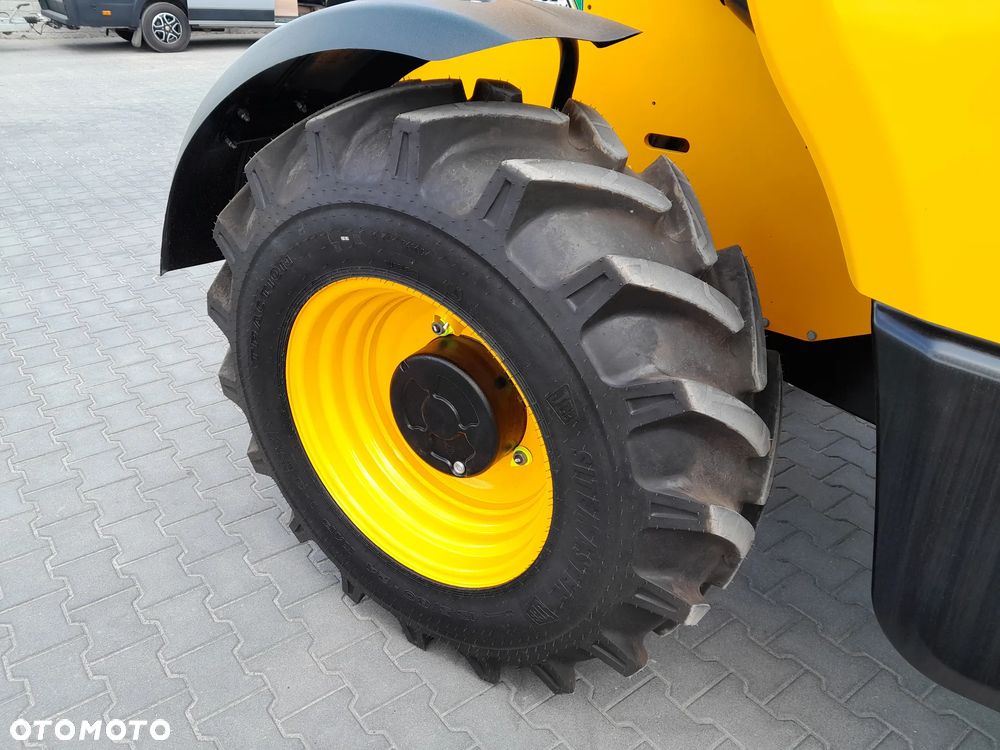 JCB 531-70 JOYSTICK - 15