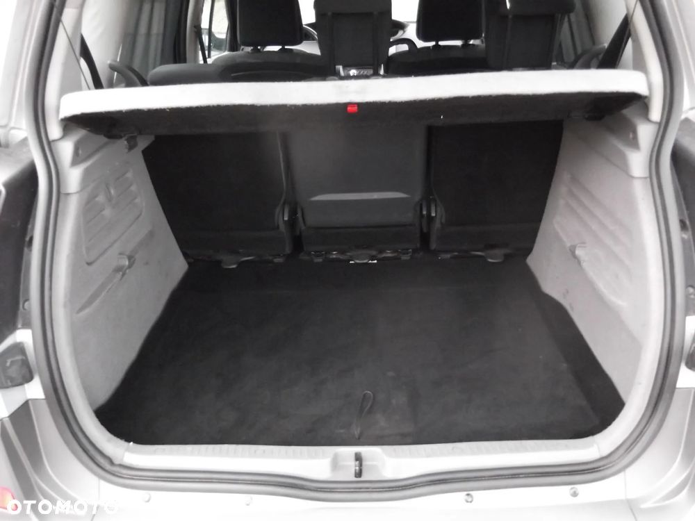 Renault Scenic - 12
