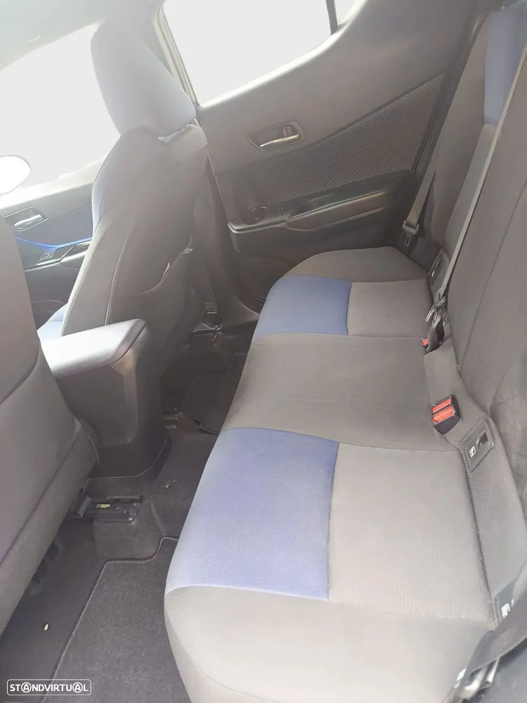 Toyota C-HR 1.8 HSD Exclusive - 8