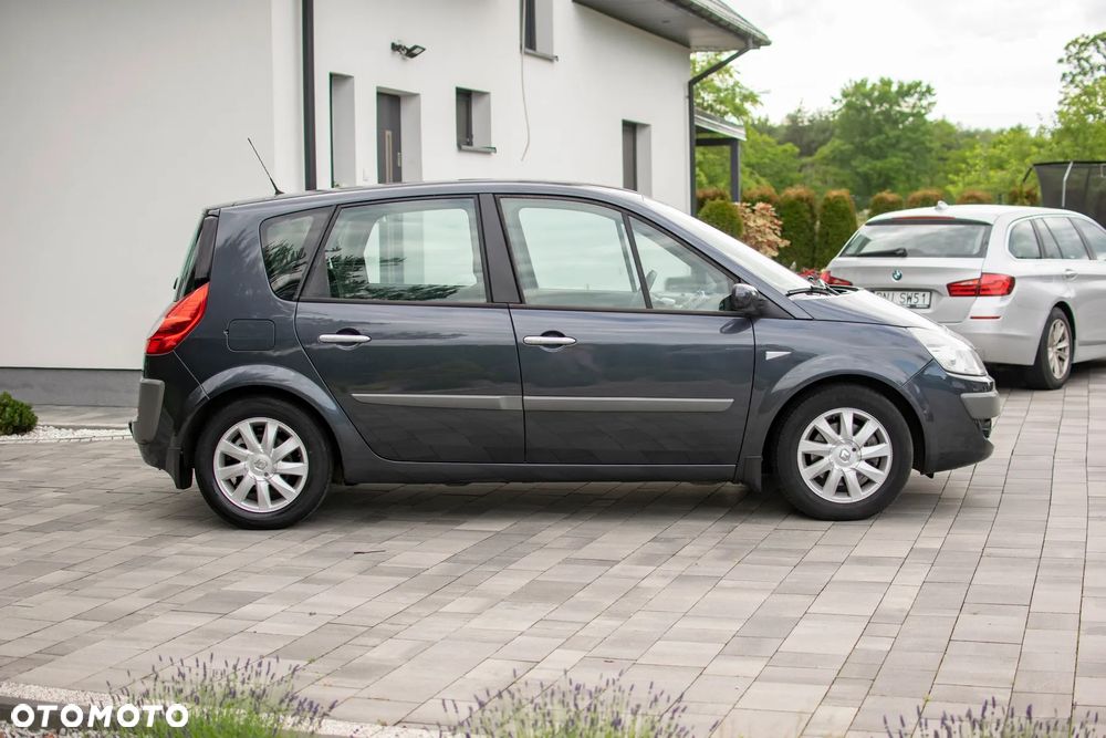 Renault Scenic - 12