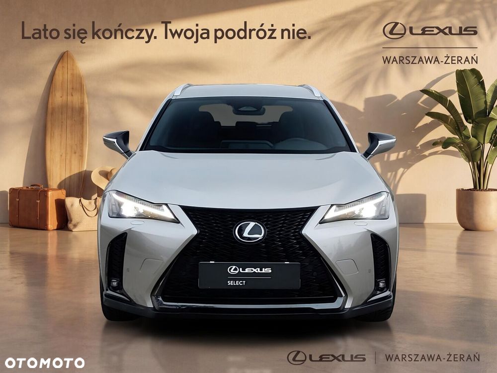 Lexus UX 300h F Sport Design - 10