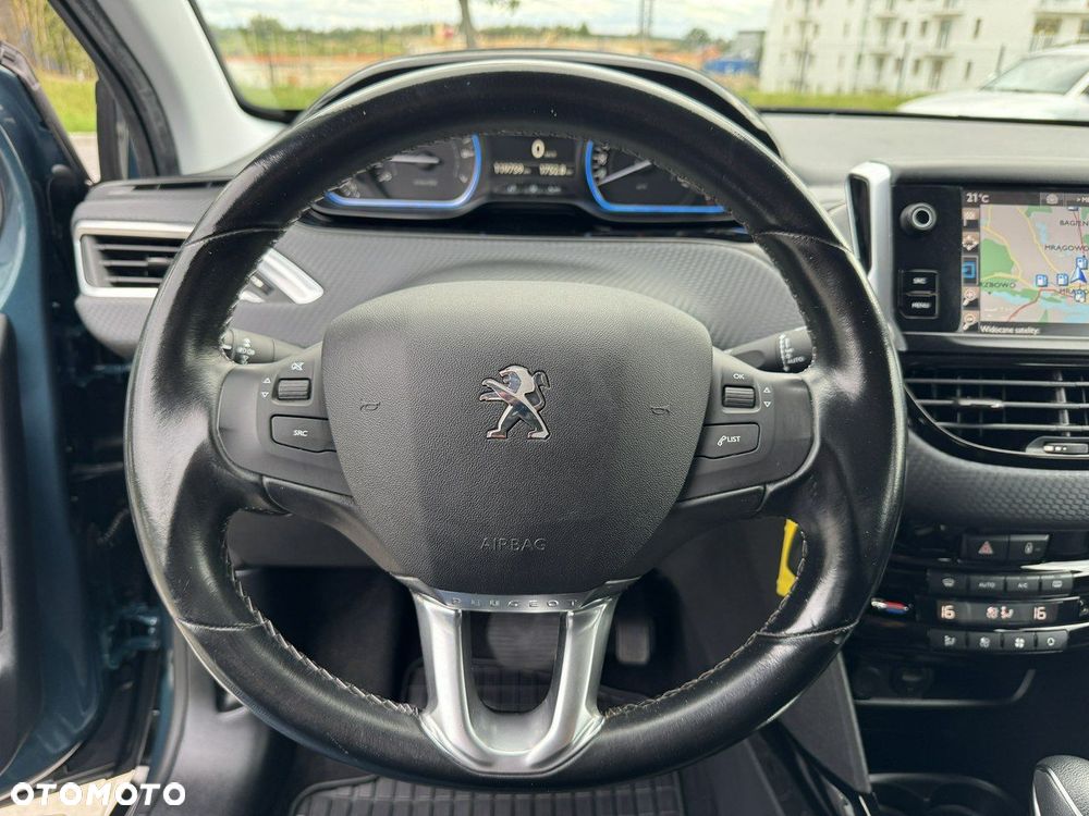 Peugeot 2008 PureTech 110 Stop&Start EAT6 Allure - 23