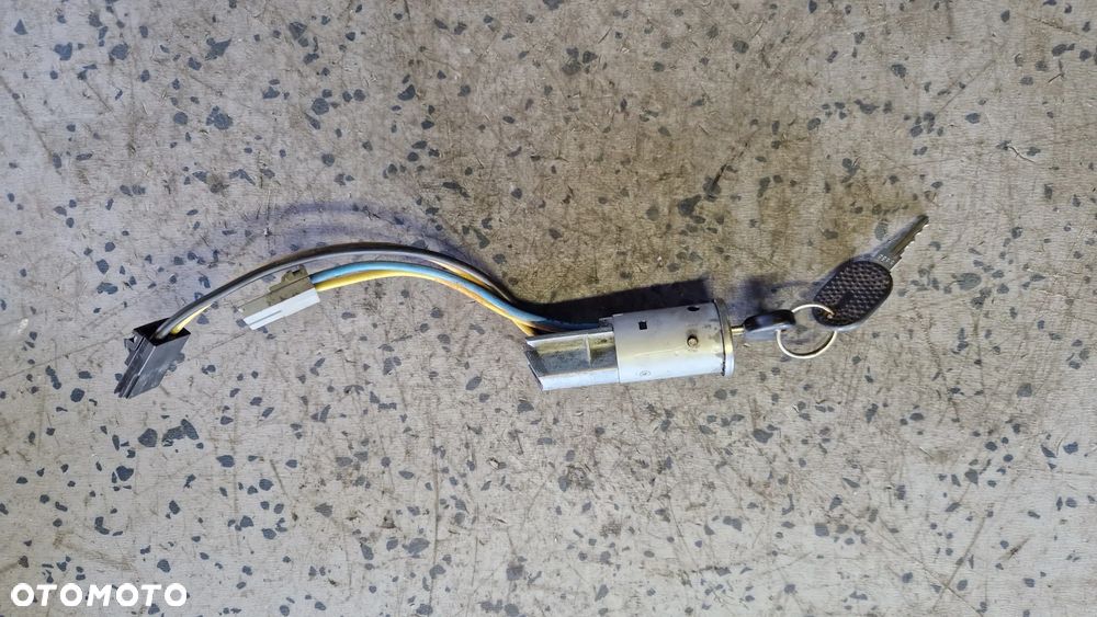 LIGIER AMBRA STACYJKA - 1