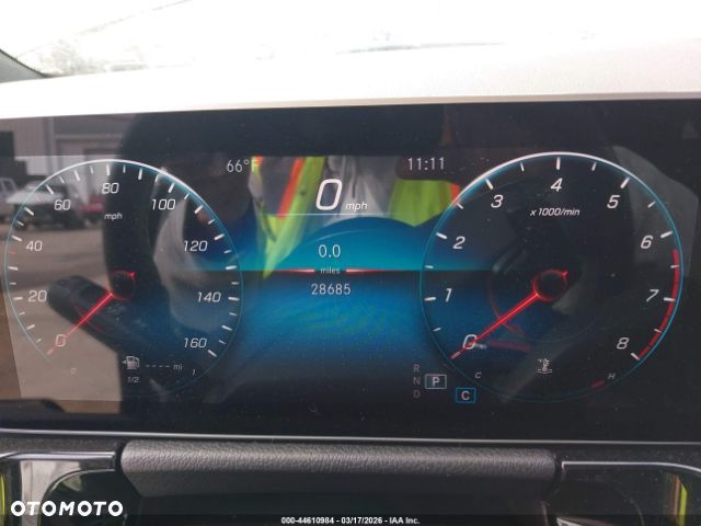 Mercedes-Benz GLA 250 4-Matic Progressive - 16