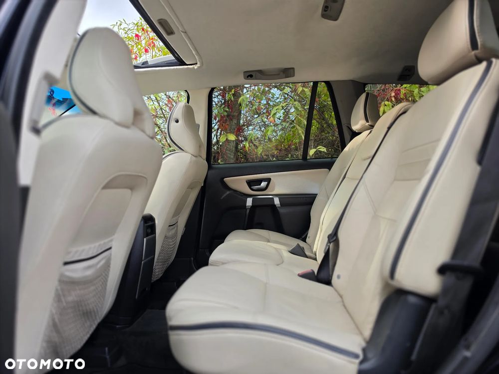 Volvo XC 90 - 19