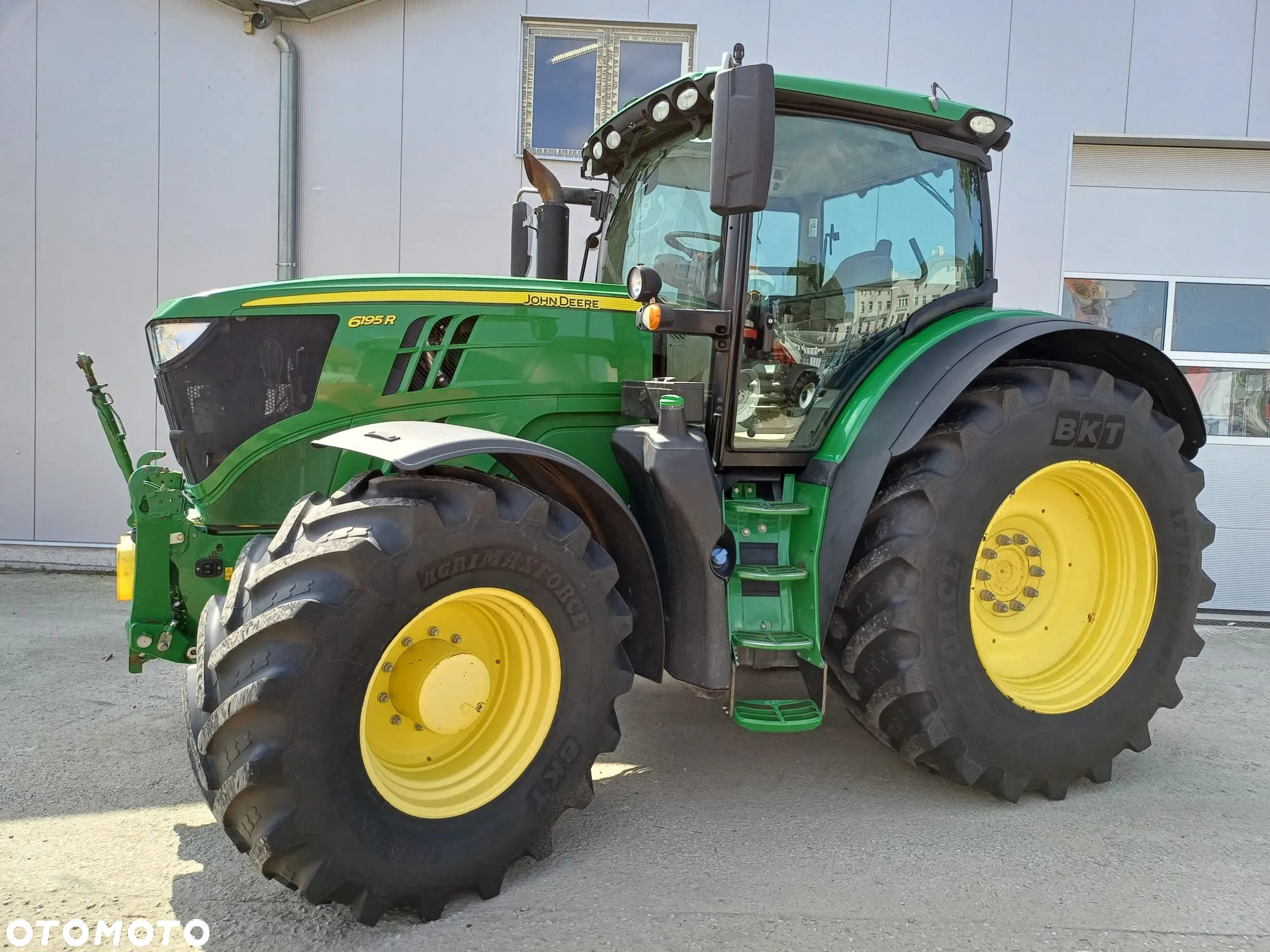 John Deere 6195R - 2
