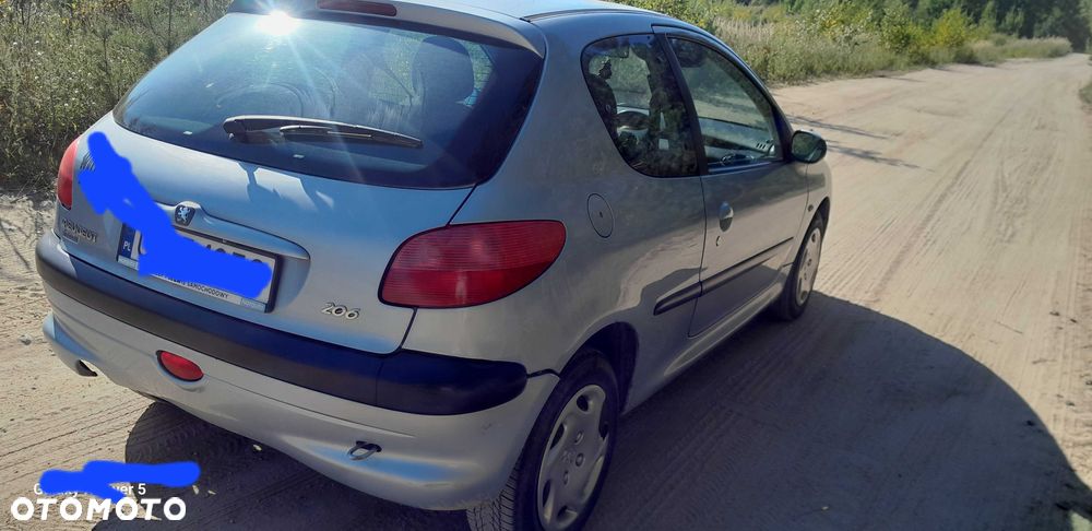 Peugeot 206 - 3