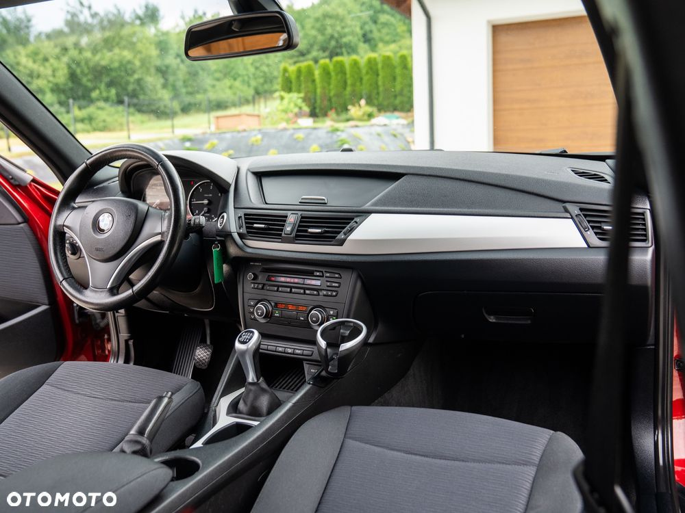 BMW X1 xDrive18d - 28