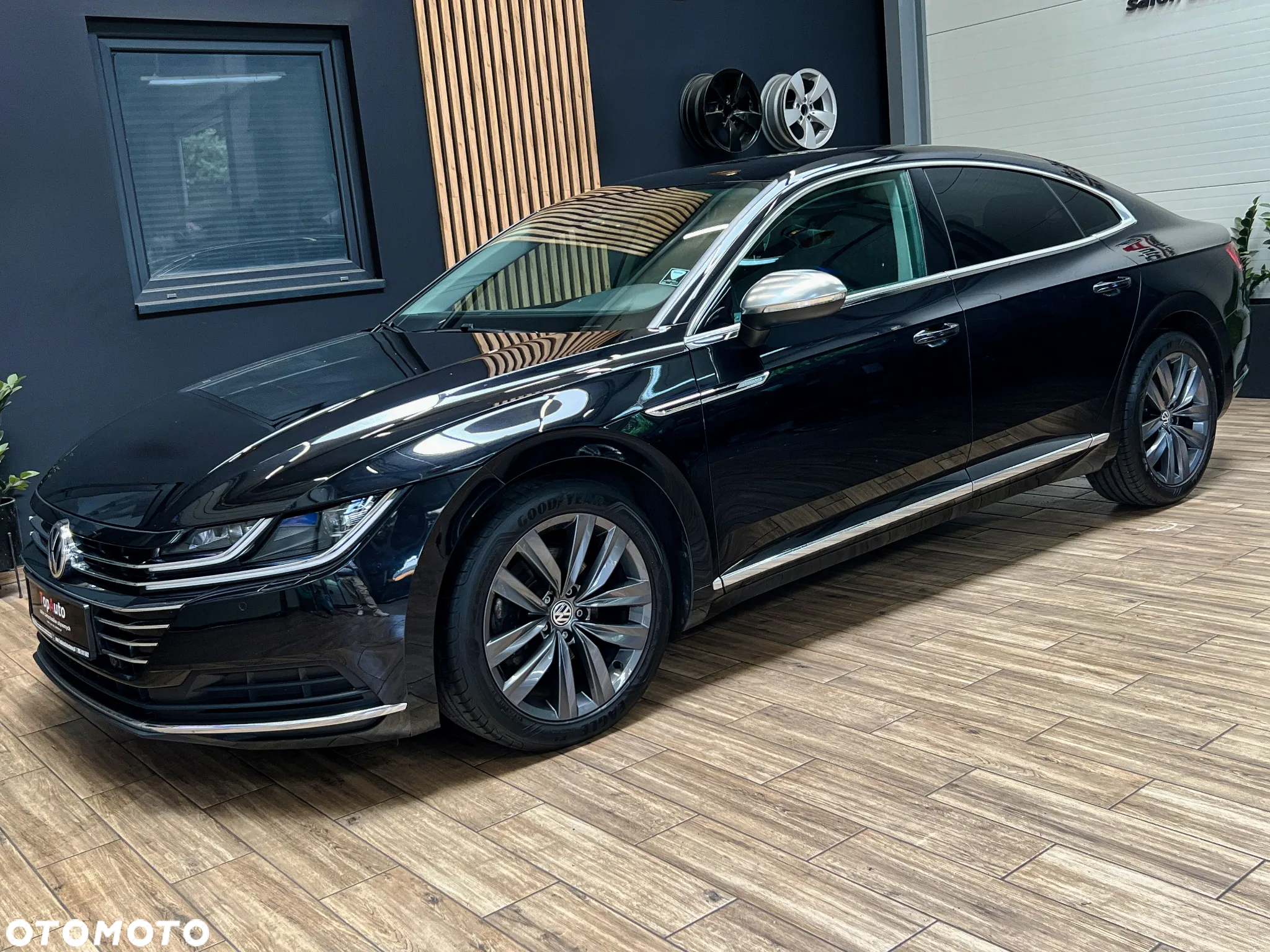 Volkswagen Arteon 2.0 TDI SCR DSG Elegance - 11