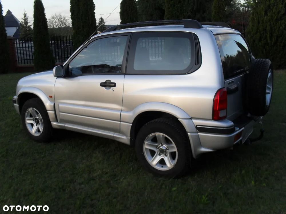 Suzuki Grand Vitara 1.6 - 10