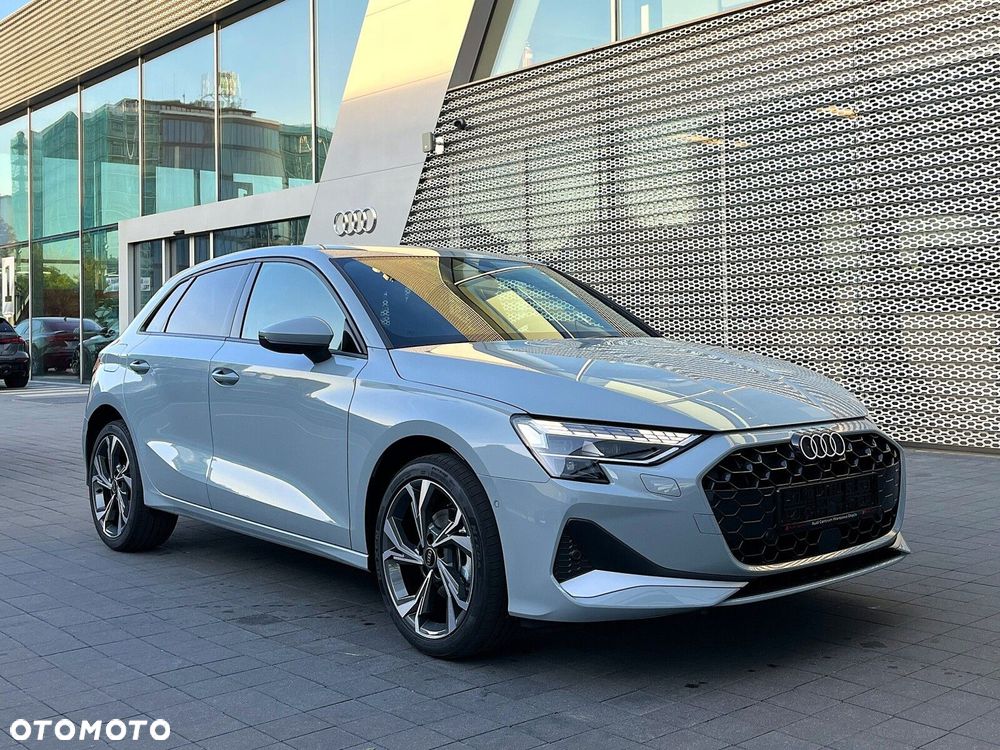 Audi A3 Sportback - 4