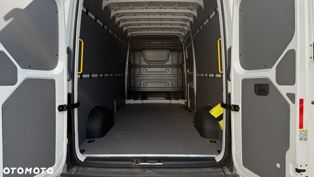 Volkswagen Crafter Furgon - 10
