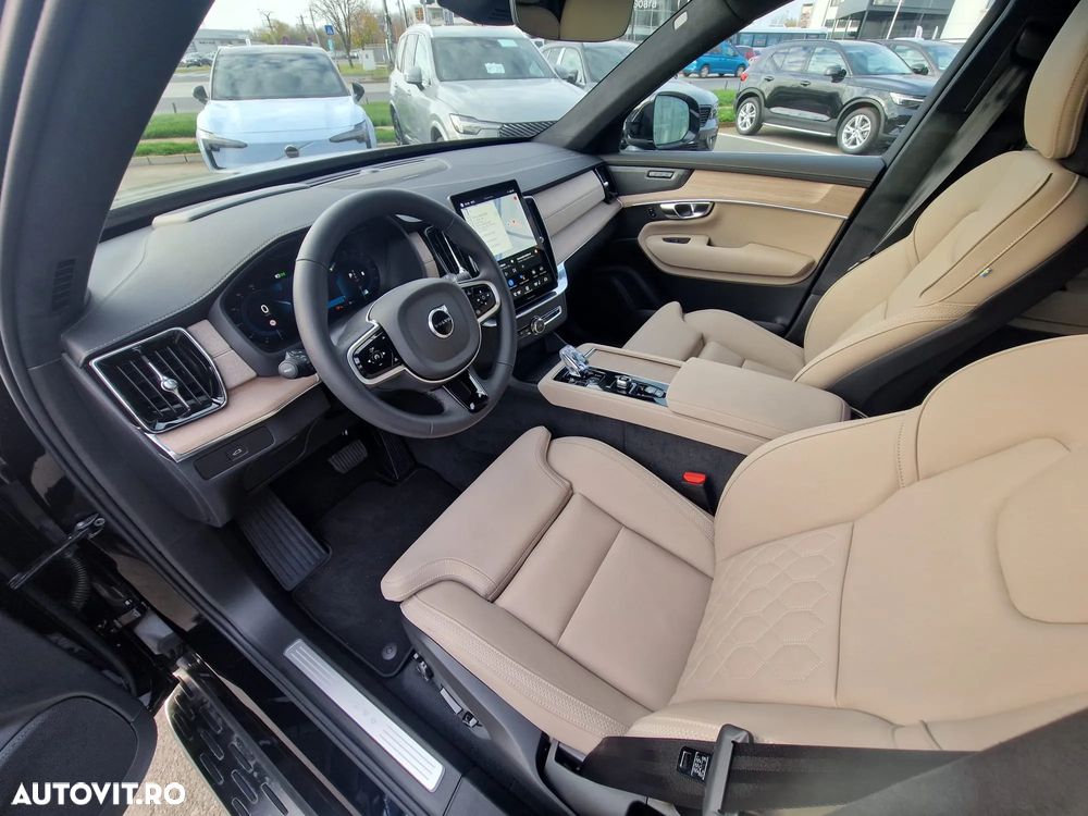 Volvo XC 90 B5 AWD MHEV Ultra Bright - 12