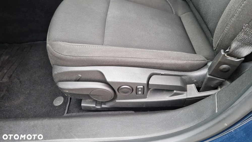 Opel Insignia 1.8 Cosmo - 22