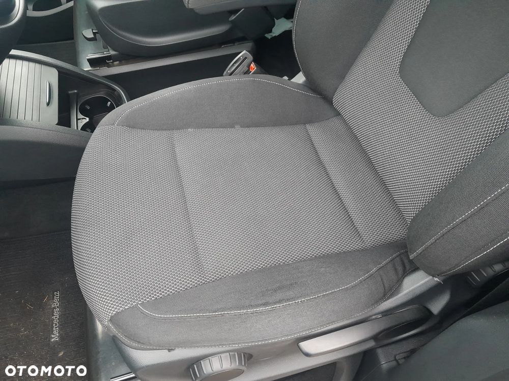 Mercedes-Benz Klasa V 250 d lang 7G-TRONIC SCORE - 12