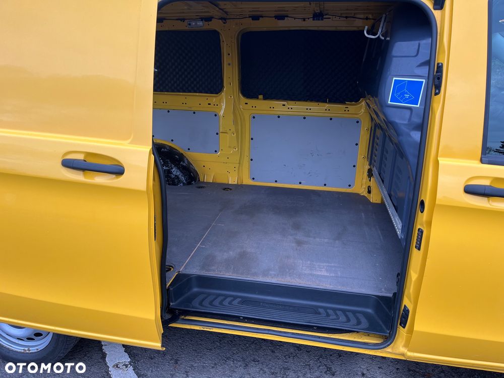 Mercedes-Benz Vito - 11