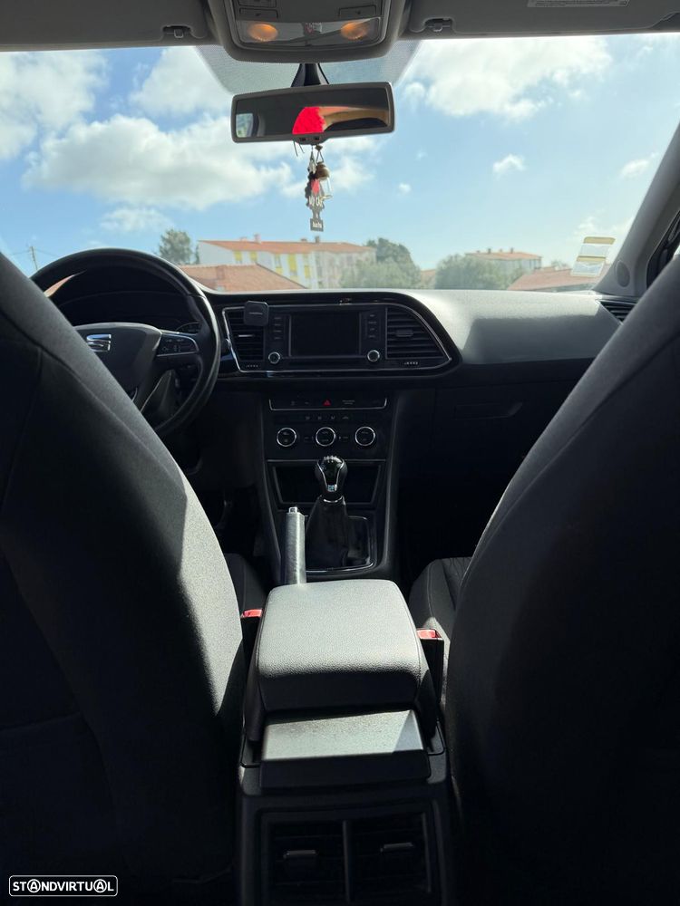 SEAT Leon 1.6 TDI ECOMOTIVE Sport Start/Stop - 9