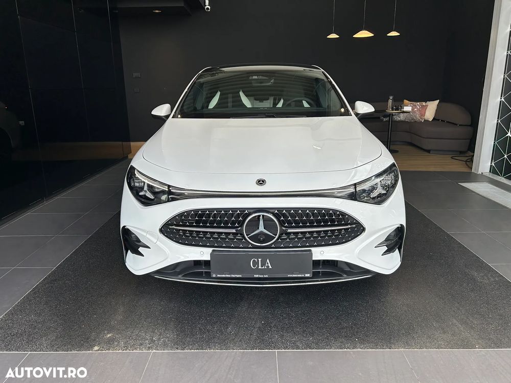 Mercedes-Benz CLA 200 4Matic - 2